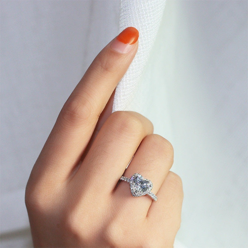 heart-shaped zircon ring for couples by Deeunta Domain
