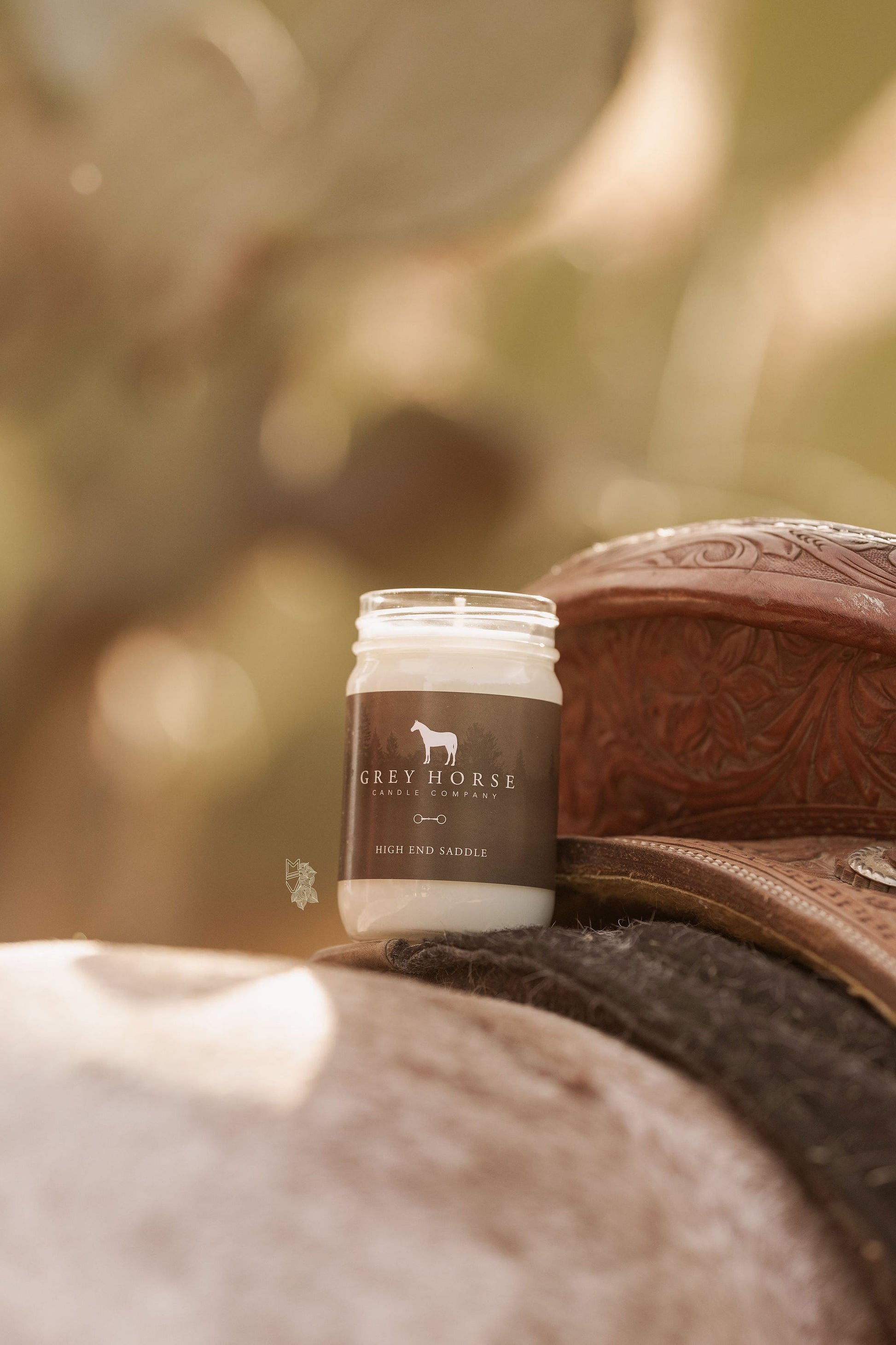 High End Saddle - Scent of the Month - Deeunta Domain