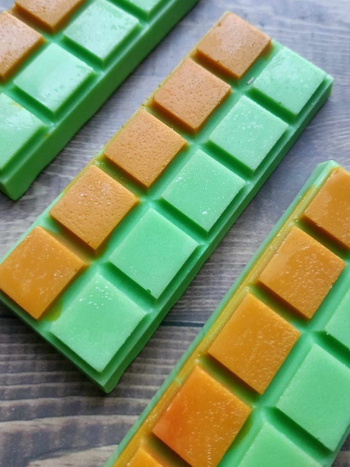 Caramel Apple Wax Melts - Indulge in Autumn's Sweet Fragrance by Rainy Morning Candles