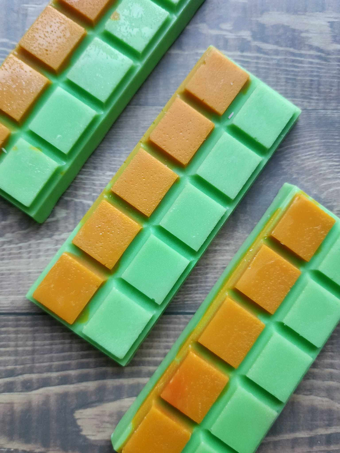 Caramel Apple Wax Melts - Indulge in Autumn's Sweet Fragrance by Rainy Morning Candles