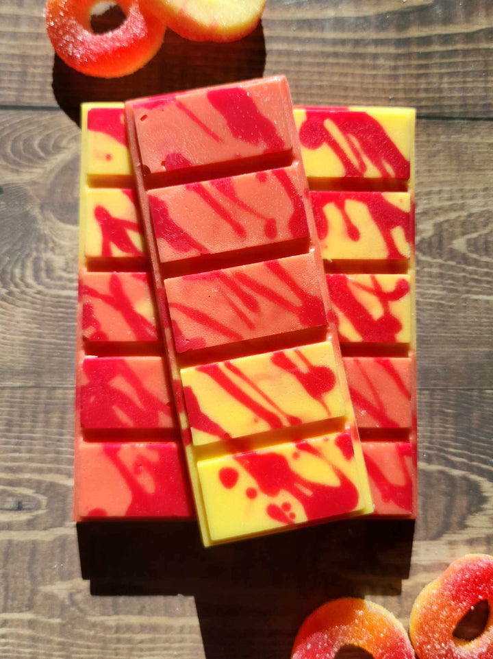 Peachy Rings Wax Melts for a Sweet and Fruity Aroma by Rainy Morning Candles