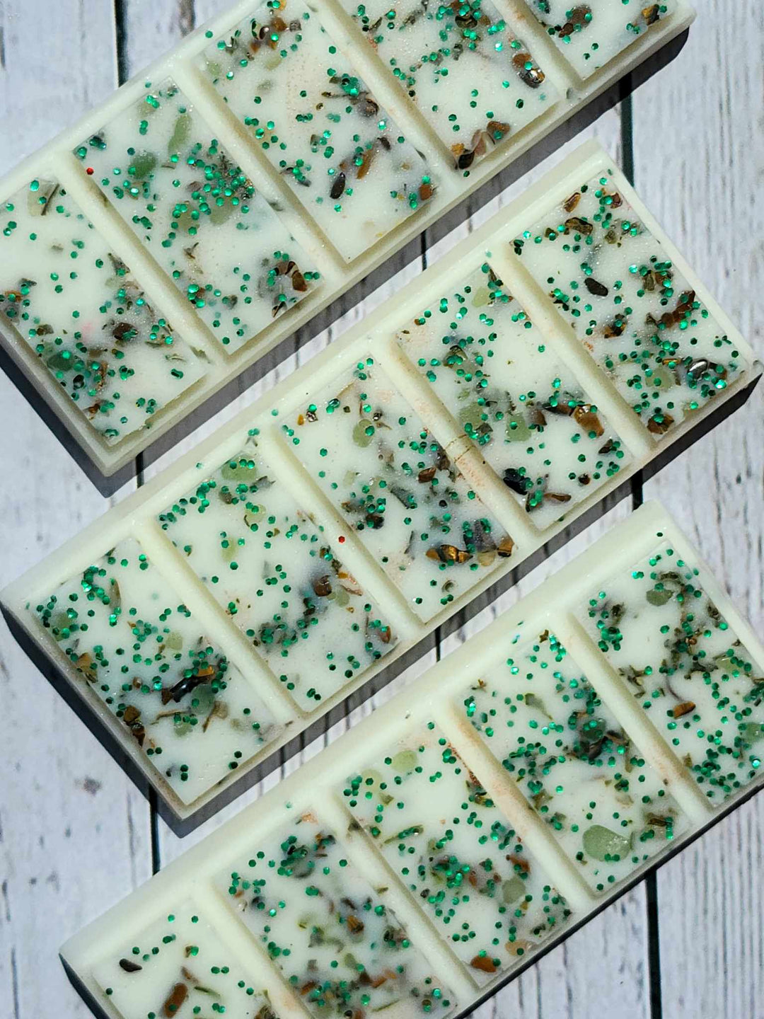 Groovy Patchouli Wax Melts - Aromatic Fragrance for Your Home by Rainy Morning Candles