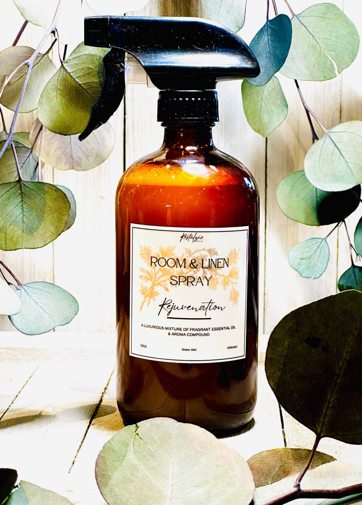 Natural Essential Oil Room And Linen Spray For Home And Bedding